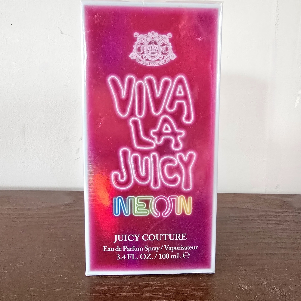 Viva La Juicy Neon Perfume